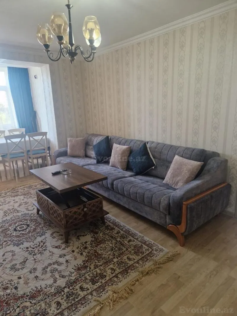 Kirayə verilir 2 otaqlı Mənzil Köhnə tikili 60 m² 8-ci mikrorayon