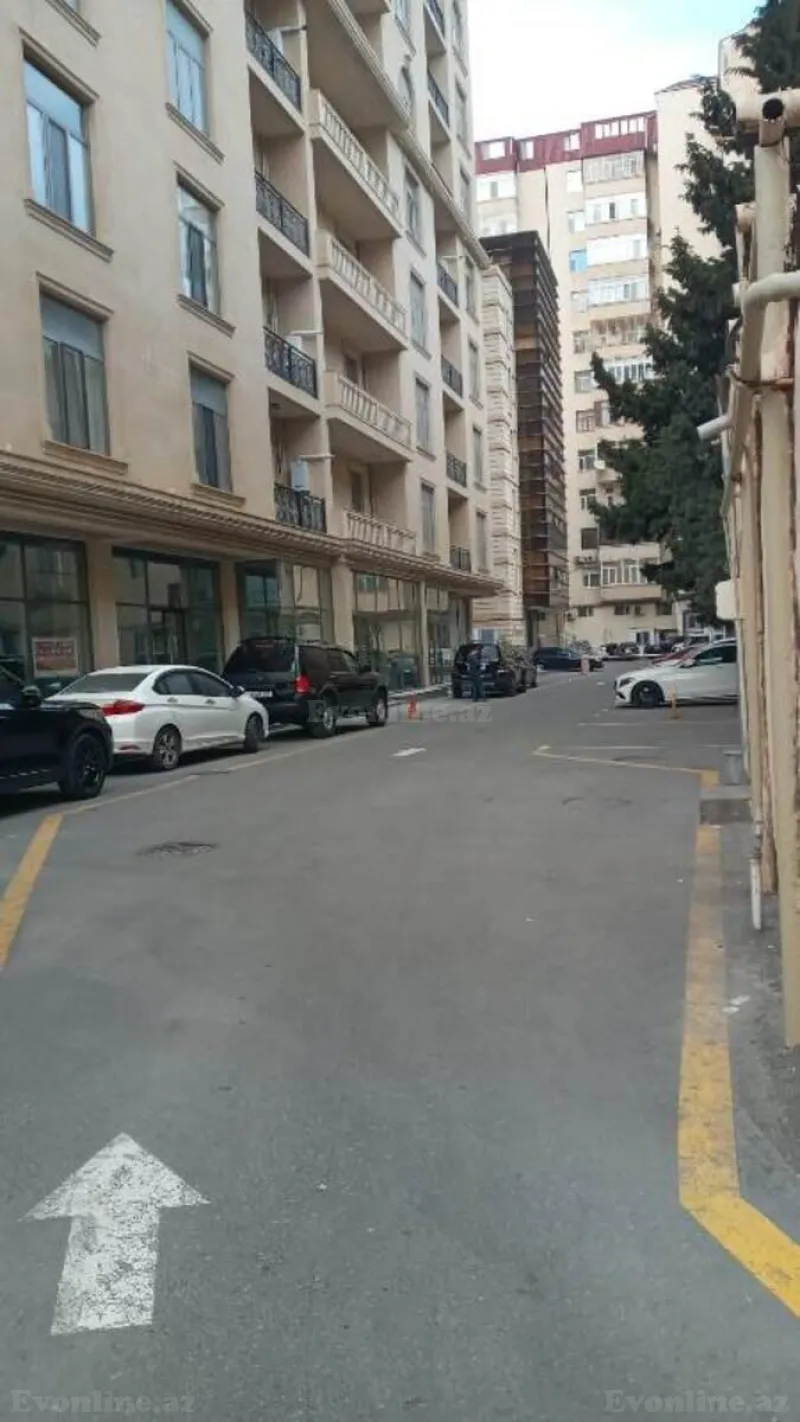 Satılır 3 otaqlı Mənzil Yeni tikili 146 m² Gənclik m.