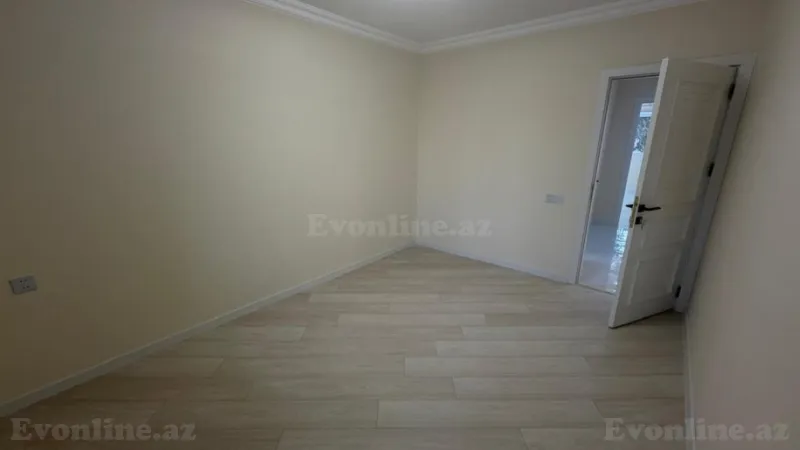 Satılır 4 otaqlı Mənzil Köhnə tikili 110 m² Xalqlar Dostluğu m. - şəkil 7