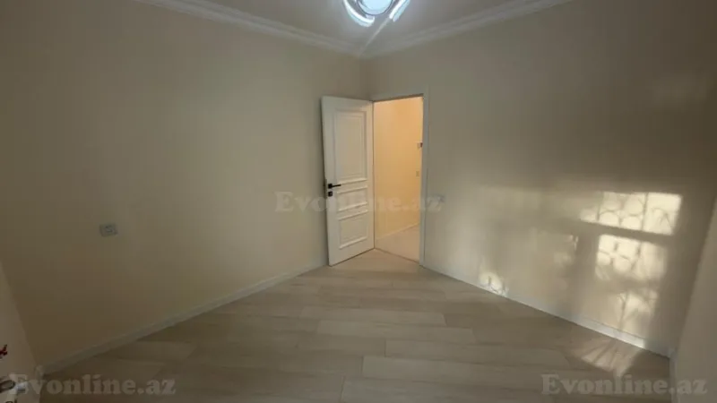 Satılır 4 otaqlı Mənzil Köhnə tikili 110 m² Xalqlar Dostluğu m. - şəkil 9