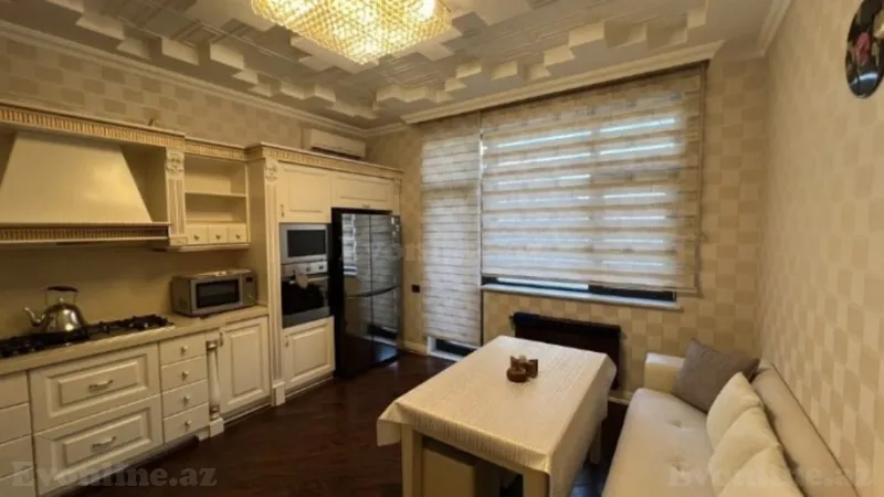 Kirayə verilir 3 otaqlı Mənzil Yeni tikili 153 m² Nərimanov r. - şəkil 7