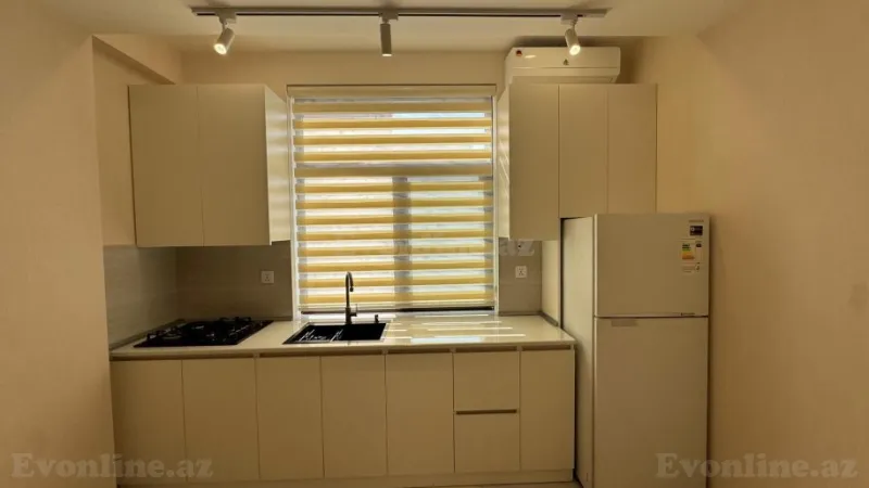 Kirayə verilir 2 otaqlı Mənzil Yeni tikili 60 m² Dərnəgül m. - şəkil 4