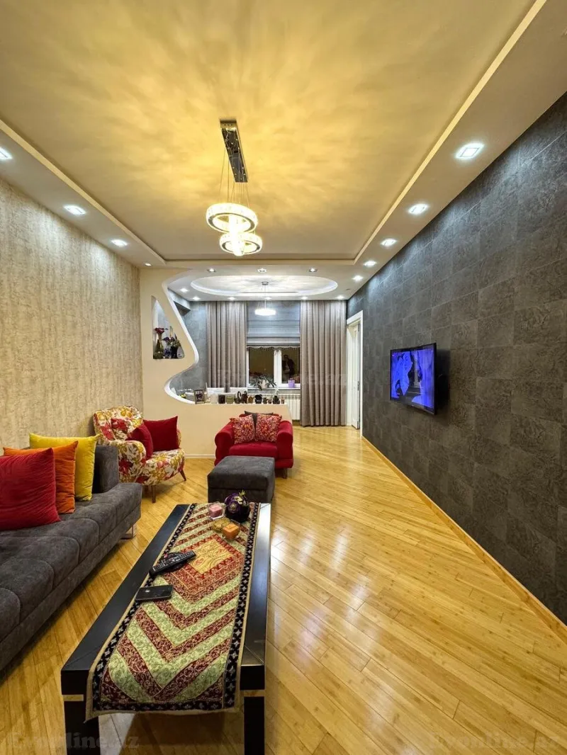 Satılır 3 otaqlı Mənzil Yeni tikili 95 m² Xətai r. - şəkil 2