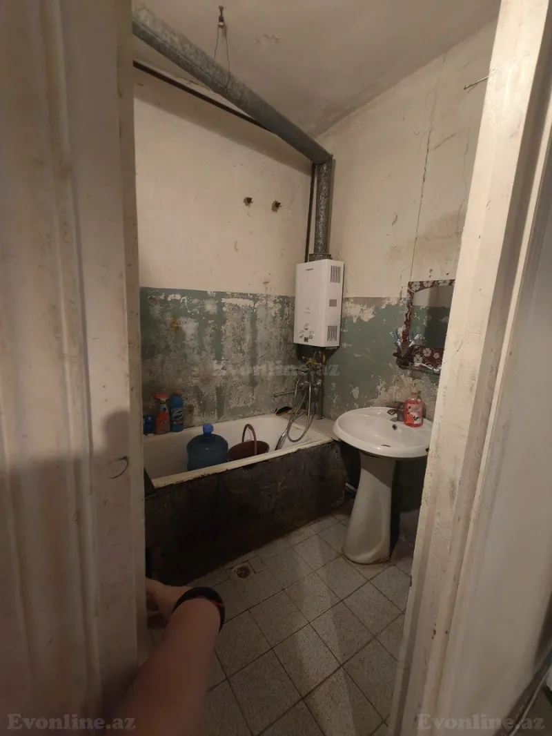 Satılır 2 otaqlı Mənzil Köhnə tikili 65 m² Sabunçu r. - şəkil 8