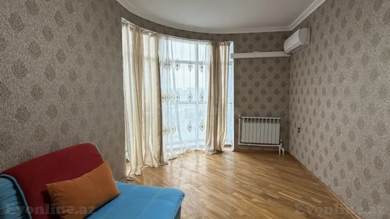 Satılır 3 otaqlı Mənzil Köhnə tikili 115 m² Sabunçu r. - şəkil 2