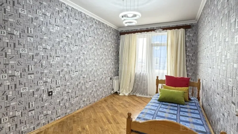 Satılır 3 otaqlı Mənzil Köhnə tikili 115 m² Sabunçu r. - şəkil 12