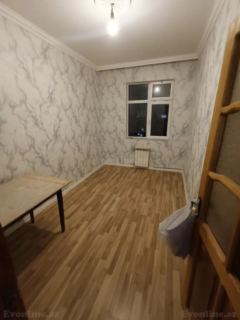 Satılır 3 otaqlı Mənzil Köhnə tikili 58 m² 7-ci mikrorayon