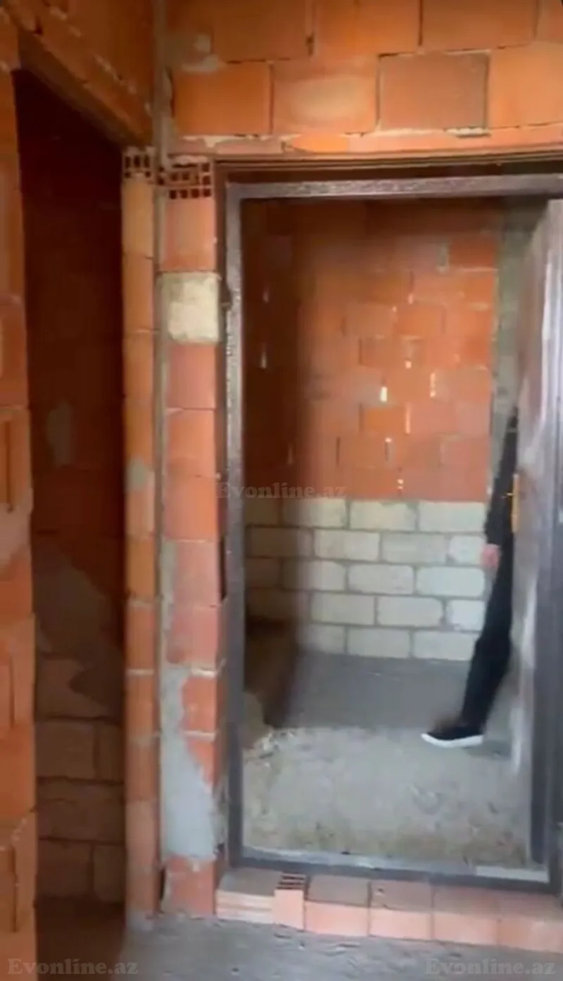 Satılır 2 otaqlı Mənzil Yeni tikili 45 m² Binəqədi - şəkil 3