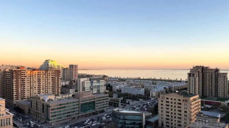 Kirayə verilir 2 otaqlı Mənzil Yeni tikili 100 m² Xətai m. - şəkil 13