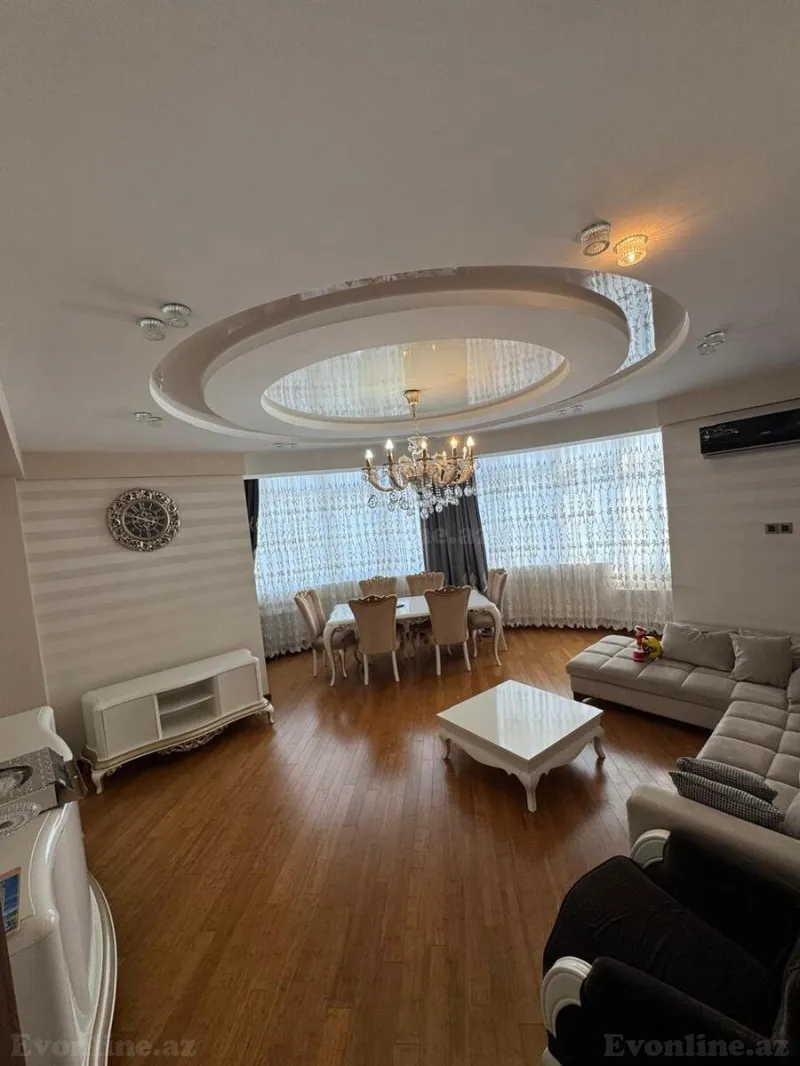 Satılır 4 otaqlı Mənzil Yeni tikili 148 m² 9-cu mikrorayon