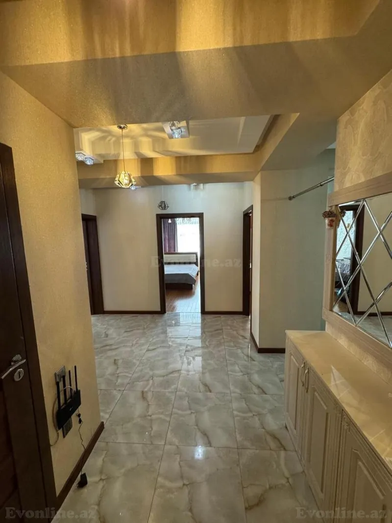 Satılır 4 otaqlı Mənzil Yeni tikili 148 m² 9-cu mikrorayon - şəkil 14