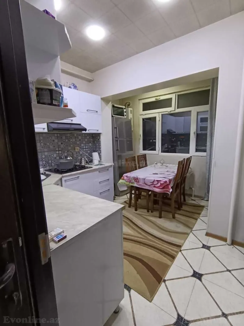 Kirayə verilir 3 otaqlı Mənzil Köhnə tikili 70 m² Hövsan - şəkil 8