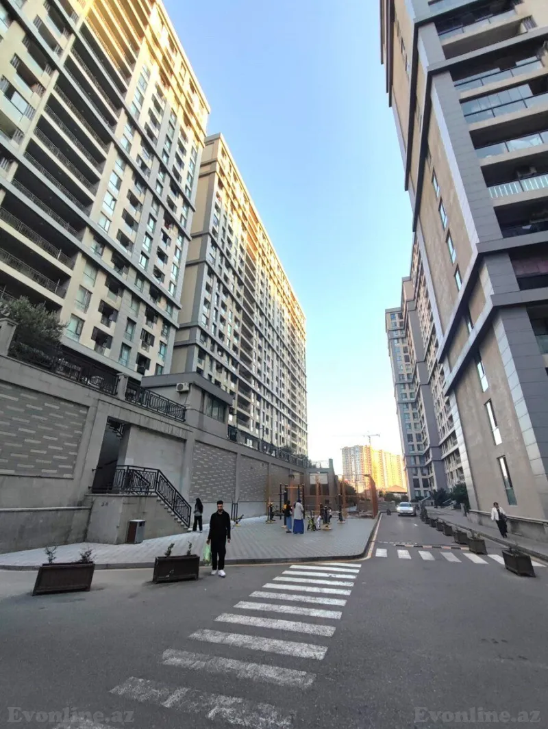 Satılır 3 otaqlı Mənzil Yeni tikili 100 m² Həzi Aslanov m.