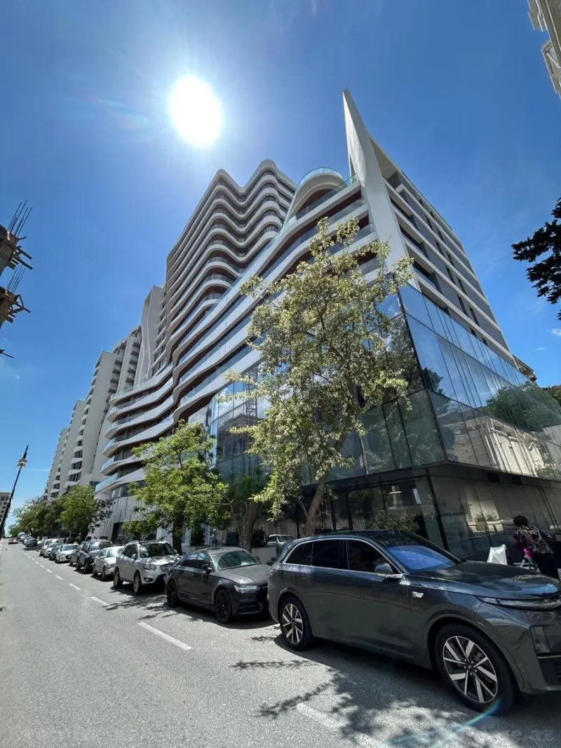 Satılır 2 otaqlı Mənzil Yeni tikili 95 m² Bayıl - şəkil 2
