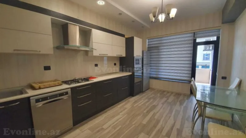 Kirayə verilir 3 otaqlı Mənzil Yeni tikili 155 m² Xətai m. - şəkil 6