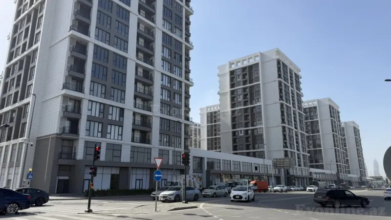 Satılır Obyekt 334.1 m² Koroğlu m.