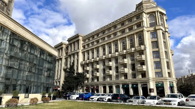 Satılır 4 otaqlı Mənzil Köhnə tikili 110 m² Nəriman Nərimanov m. - şəkil 2