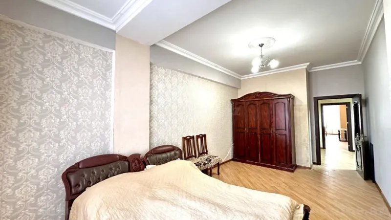 Satılır 4 otaqlı Mənzil Köhnə tikili 110 m² Nəriman Nərimanov m. - şəkil 7