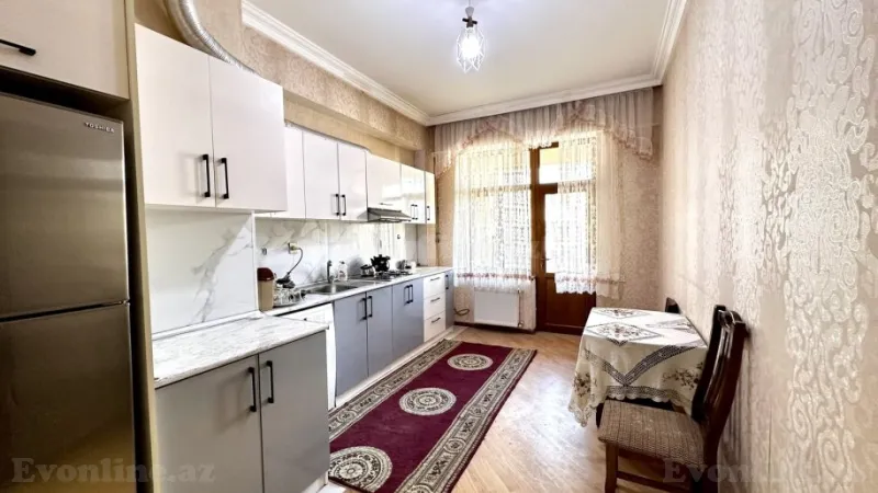 Satılır 4 otaqlı Mənzil Köhnə tikili 110 m² Nəriman Nərimanov m. - şəkil 12