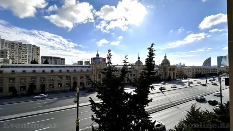 Satılır 4 otaqlı Mənzil Köhnə tikili 110 m² Nəriman Nərimanov m. - şəkil 18