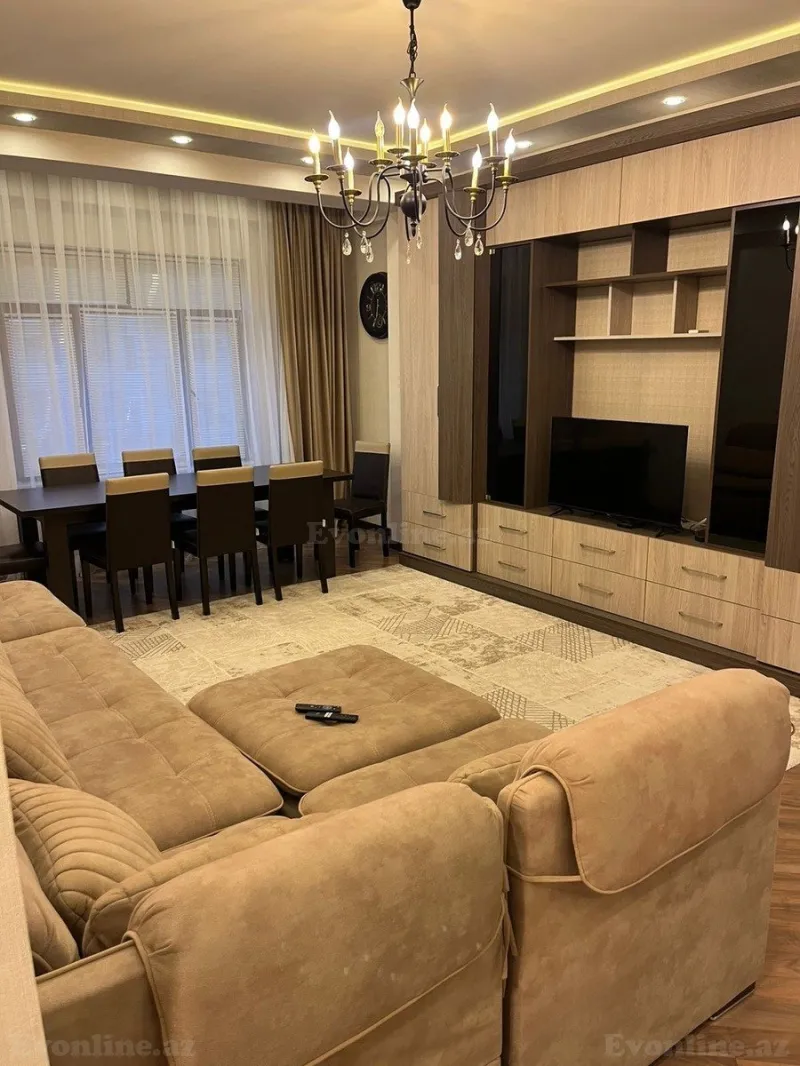 Kirayə verilir 3 otaqlı Mənzil Yeni tikili 150 m² Nəriman Nərimanov m.