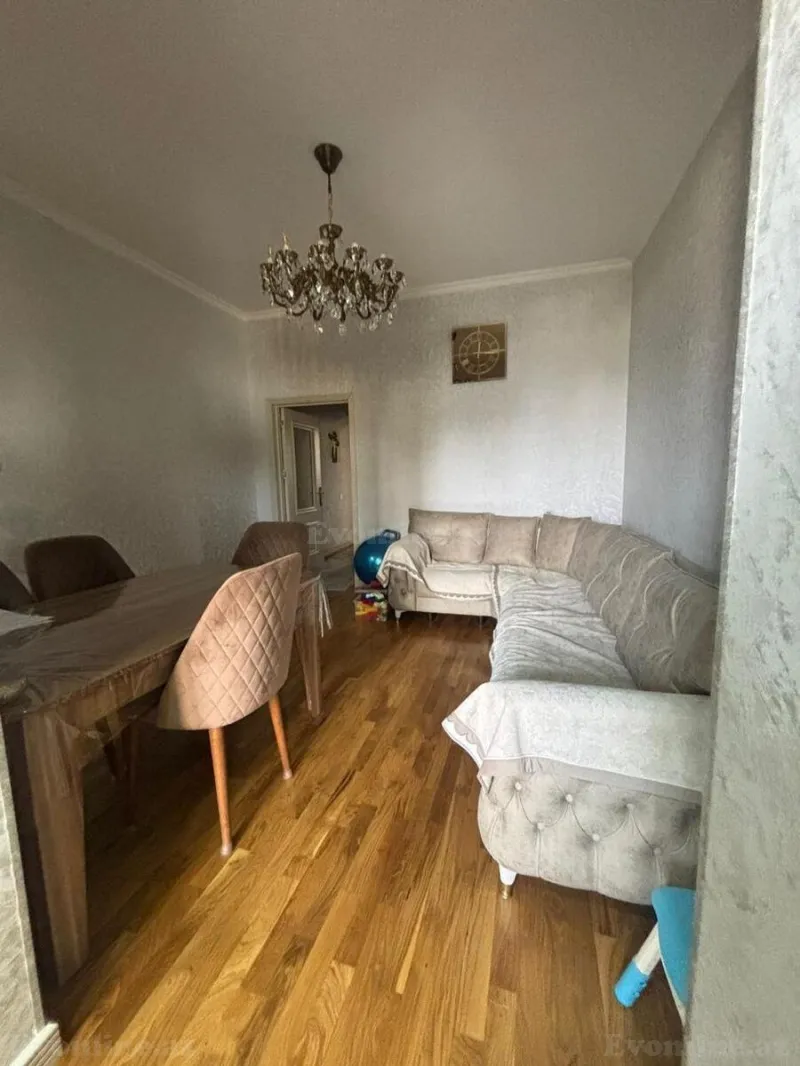 Kirayə verilir 3 otaqlı Mənzil Köhnə tikili 65 m² Nizami m. - şəkil 3