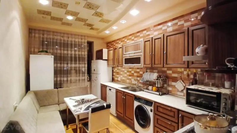 Satılır 4 otaqlı Mənzil Yeni tikili 162 m² Qara Qarayev m. - şəkil 9