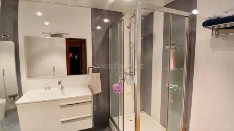 Satılır 4 otaqlı Mənzil Yeni tikili 162 m² Qara Qarayev m. - şəkil 11