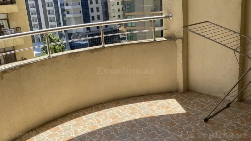 Satılır 2 otaqlı Mənzil Yeni tikili 105 m² 28 May m. - şəkil 12