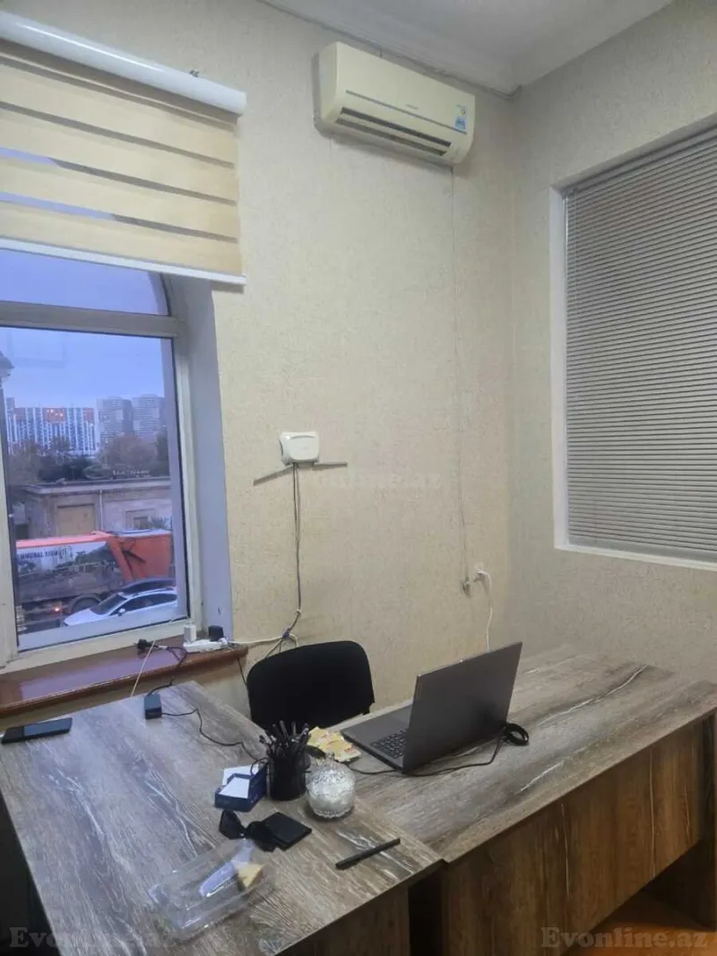Bakı, Yasamal r., İnşaatçılar m.da 1 otaqlı ofis kirayə verilir