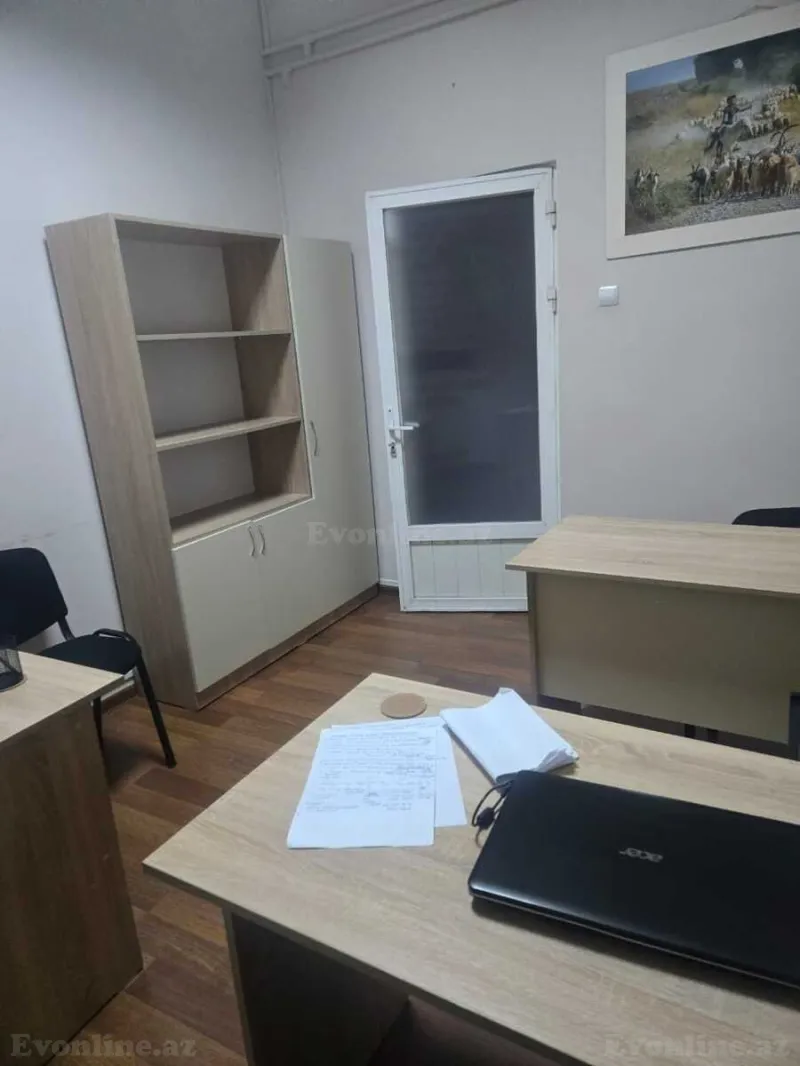 Kirayə verilir Ofis 16 m² İnşaatçılar m. - şəkil 3