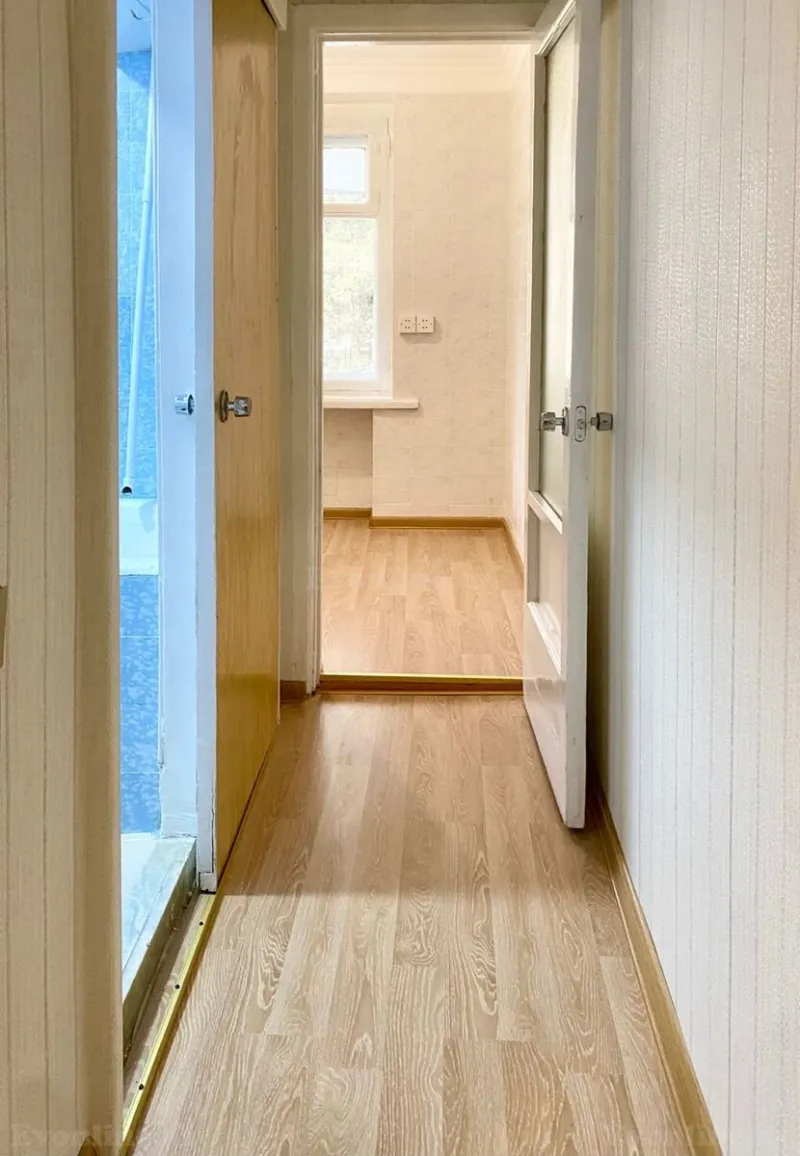 Satılır 2 otaqlı Mənzil Köhnə tikili 50 m² Yasamal r. - şəkil 7