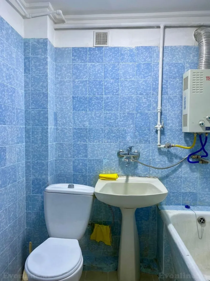 Satılır 2 otaqlı Mənzil Köhnə tikili 50 m² Yasamal r. - şəkil 16