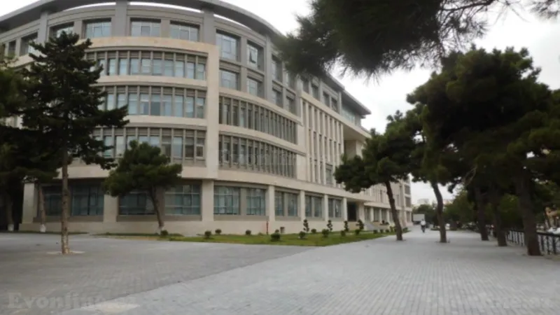 Satılır 2 otaqlı Mənzil Köhnə tikili 50 m² Yasamal r. - şəkil 17