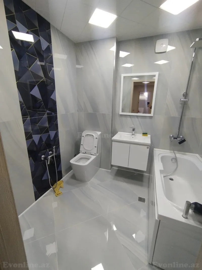 Satılır 3 otaqlı Mənzil Köhnə tikili 70 m² 3-cü mikrorayon - şəkil 9