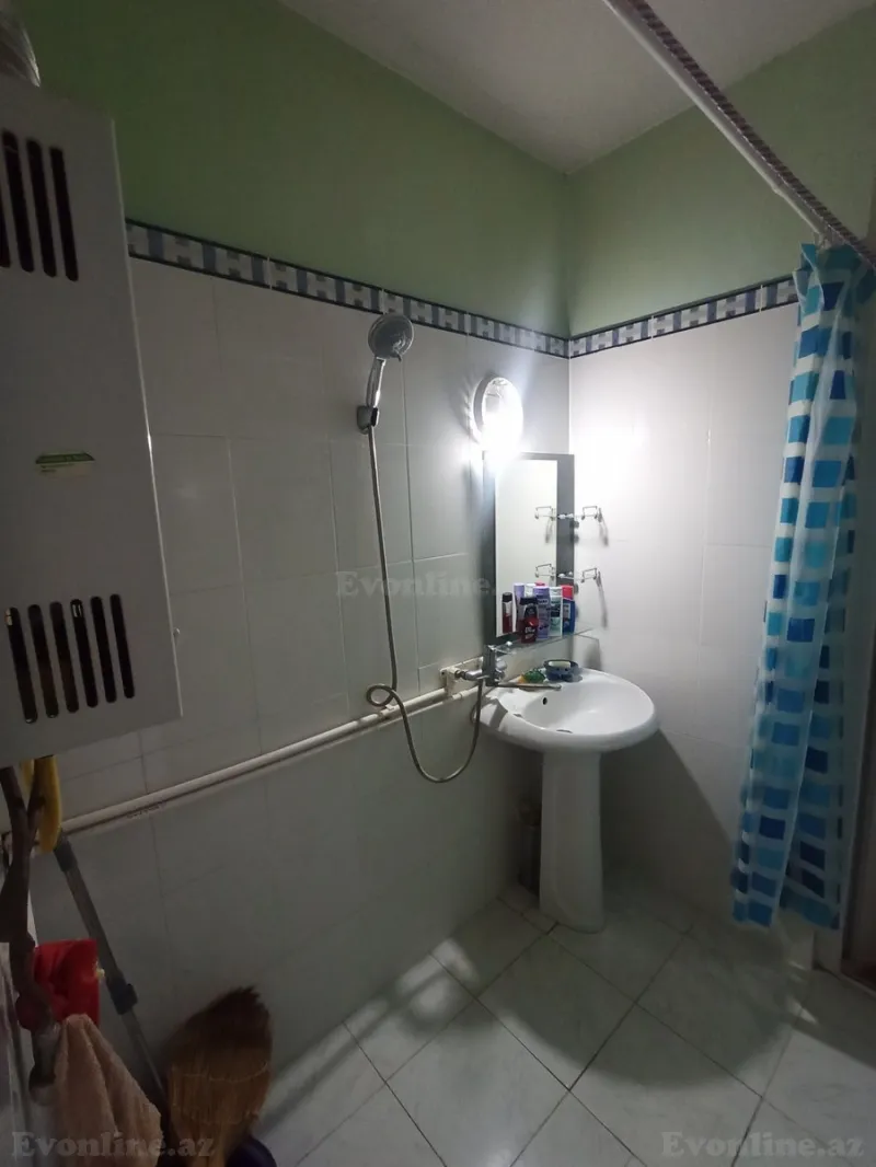 Satılır 1 otaqlı Mənzil Köhnə tikili 33 m² 7-ci mikrorayon - şəkil 4