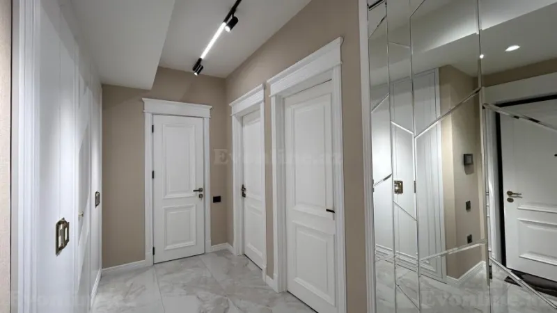 Satılır 3 otaqlı Mənzil Yeni tikili 96 m² Elmlər Akademiyası m. - şəkil 16