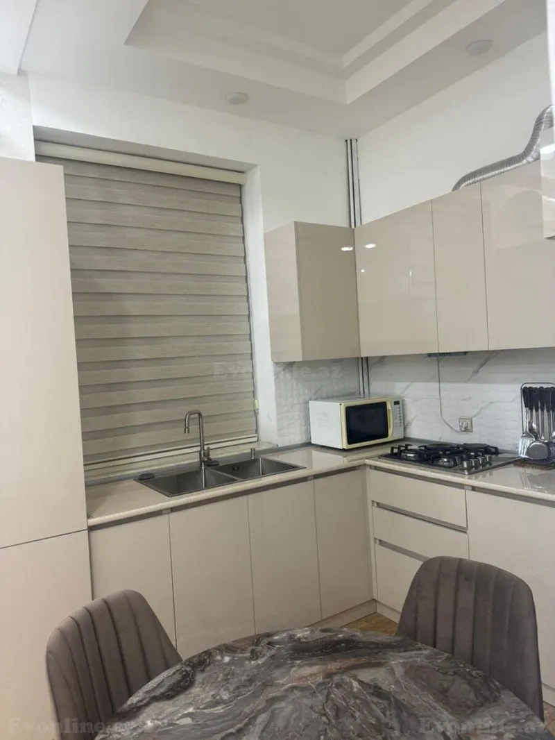 Kirayə verilir 2 otaqlı Mənzil Köhnə tikili 68 m² 28 May m. - şəkil 9