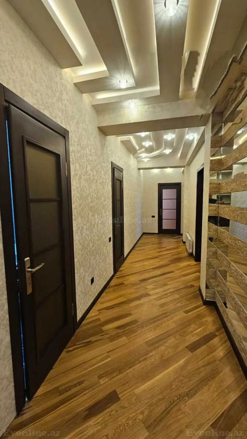 Satılır 3 otaqlı Mənzil Yeni tikili 200 m² 28 May m. - şəkil 9