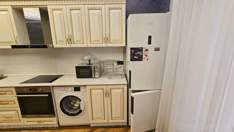 Satılır 3 otaqlı Mənzil Yeni tikili 200 m² 28 May m. - şəkil 11