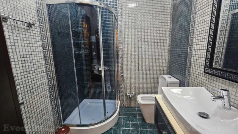 Satılır 3 otaqlı Mənzil Yeni tikili 200 m² 28 May m. - şəkil 22