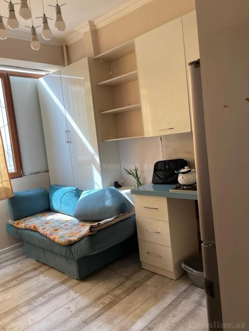 Kirayə verilir 1 otaqlı Mənzil Yeni tikili 70 m² Binəqədi r.