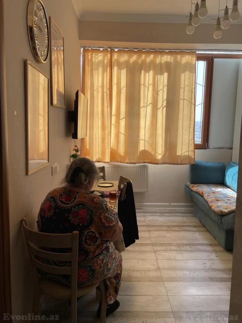 Kirayə verilir 1 otaqlı Mənzil Yeni tikili 70 m² Binəqədi r. - şəkil 6