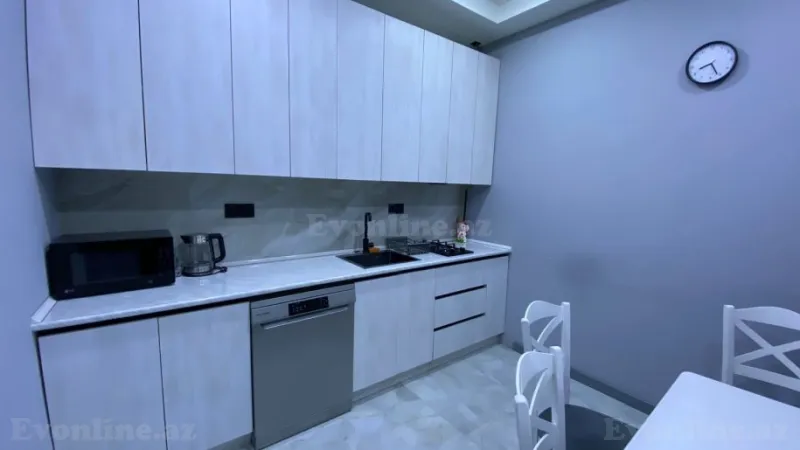 Kirayə verilir 3 otaqlı Mənzil Köhnə tikili 90 m² 28 May m. - şəkil 6