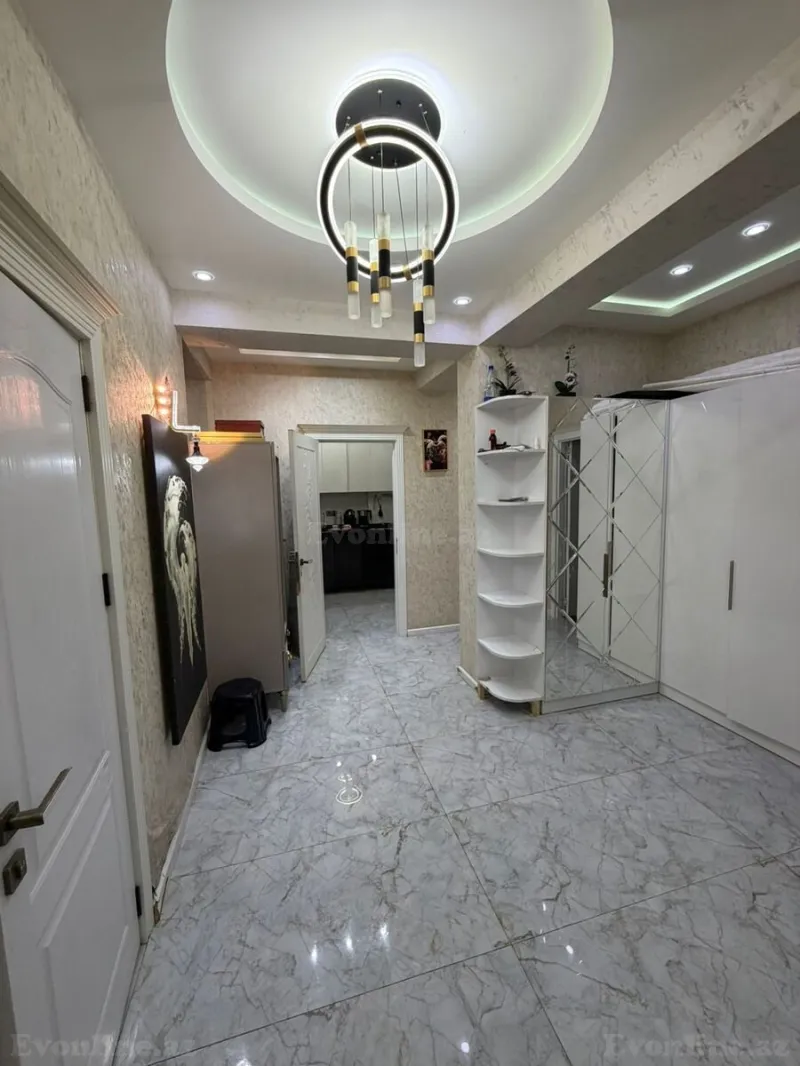 Satılır 3 otaqlı Mənzil Yeni tikili 100 m² Həzi Aslanov m. - şəkil 4