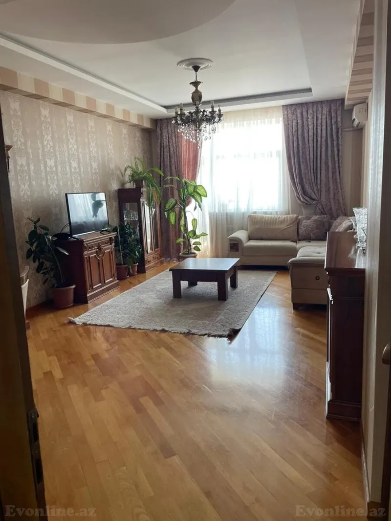 Satılır 3 otaqlı Mənzil Yeni tikili 125 m² 9-cu mikrorayon - şəkil 3