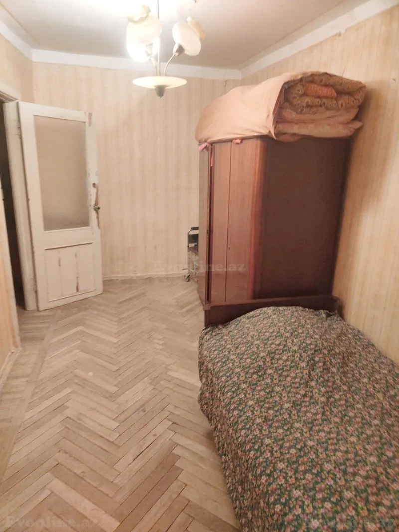 Satılır 2 otaqlı Mənzil Köhnə tikili 50 m² Elmlər Akademiyası m. - şəkil 5