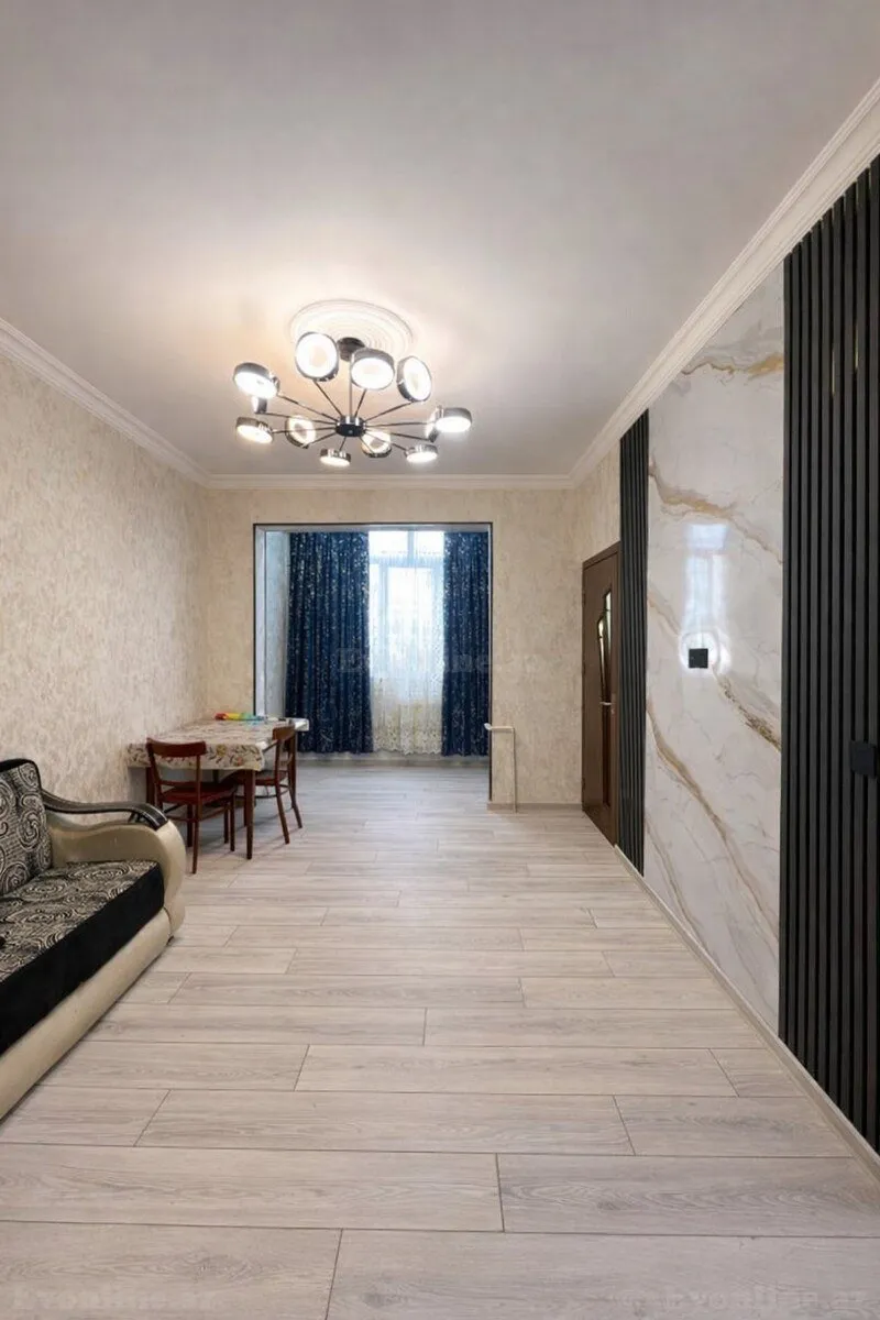 Satılır 2 otaqlı Mənzil Köhnə tikili 60 m² Memar Əcəmi m. - şəkil 2