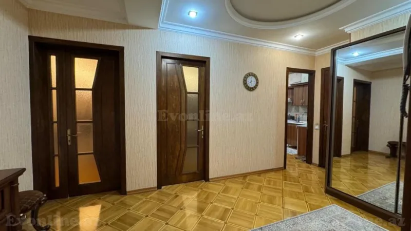 Satılır 2 otaqlı Mənzil Yeni tikili 90 m² 9-cu mikrorayon - şəkil 3