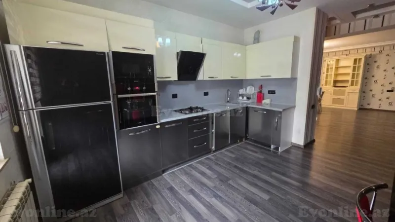 Kirayə verilir 3 otaqlı Mənzil Yeni tikili 170 m² Gənclik m. - şəkil 10